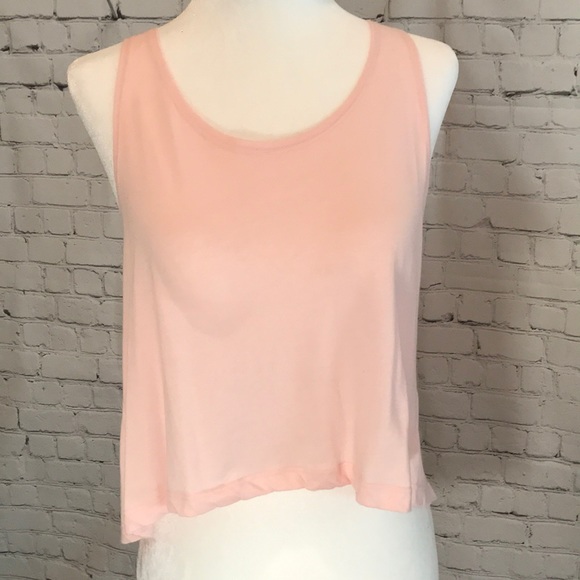 Wet Seal Light Pink Tank Bow Back Detailing Crop Top Size Medium - Picture 2 of 2